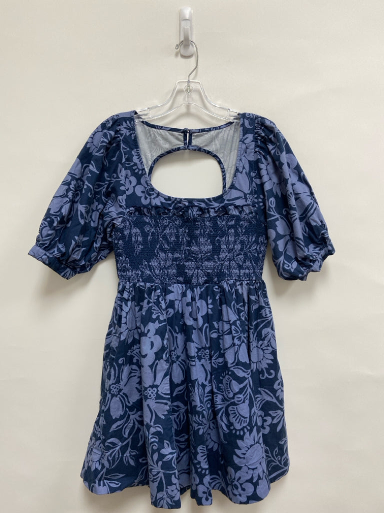 Free People Size M Navy Blue Flowers Ladies Dress