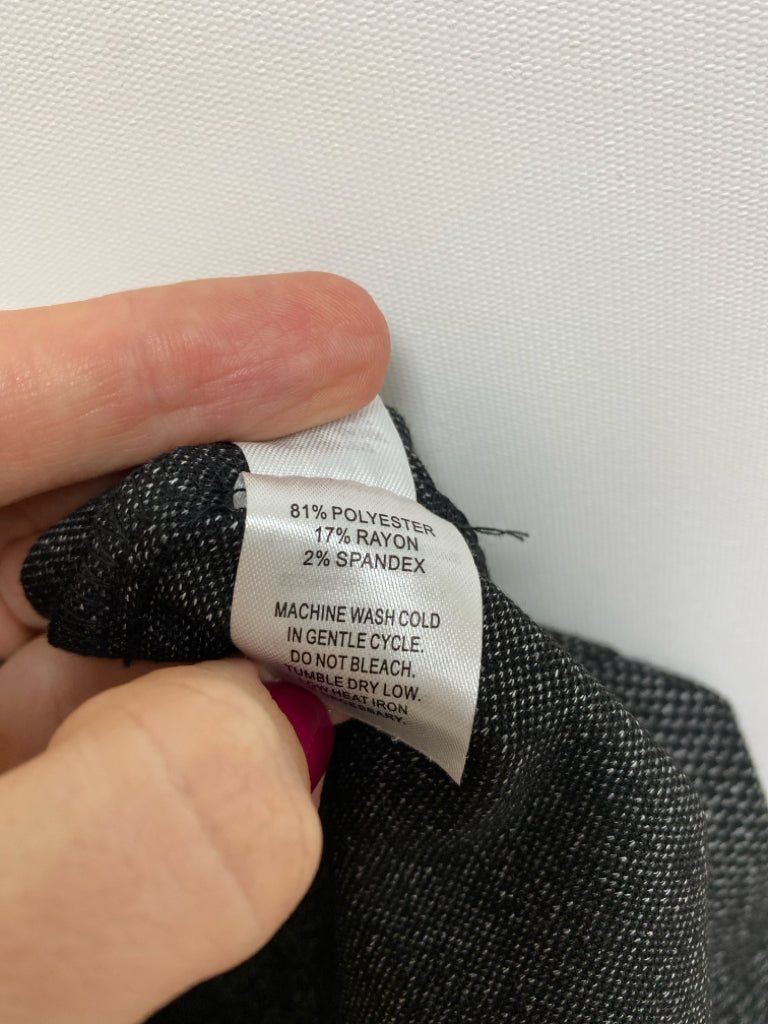 Crosby Size L Black Gray Pull-on Ladies Pants
