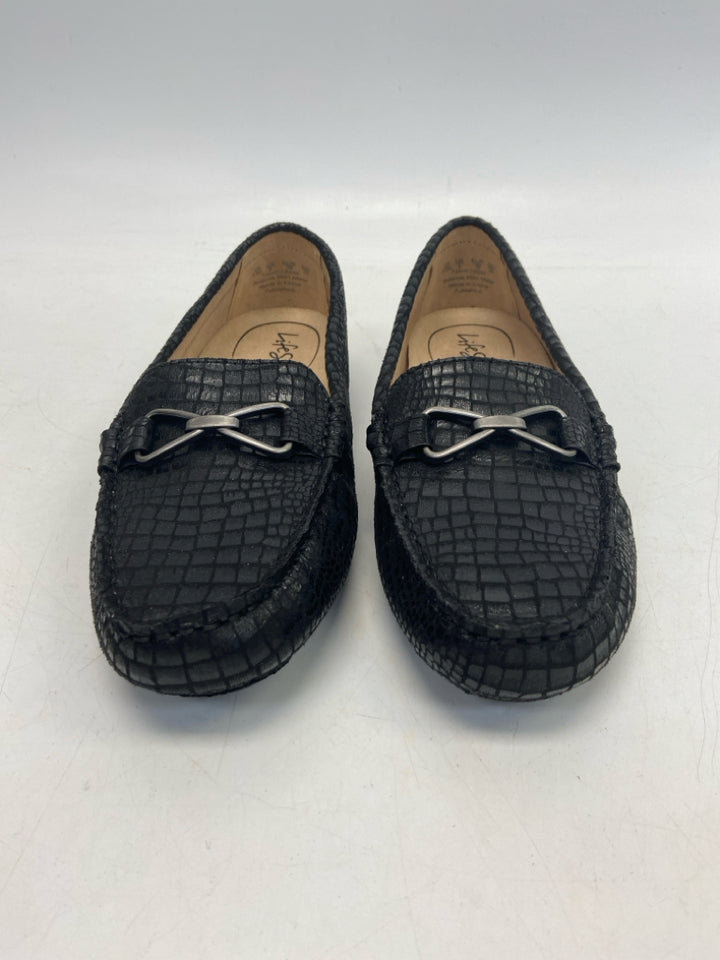 NWOT Life Stride US Size 8.5 Black Embossed Flats