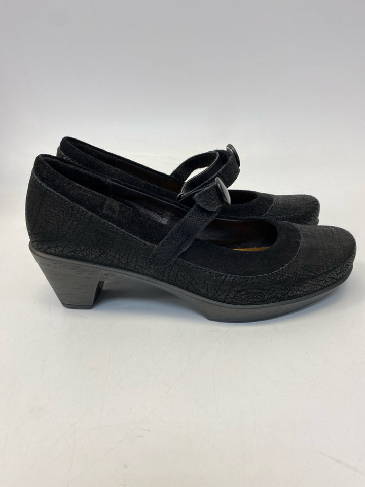 Naot  Size 6 Black Heels