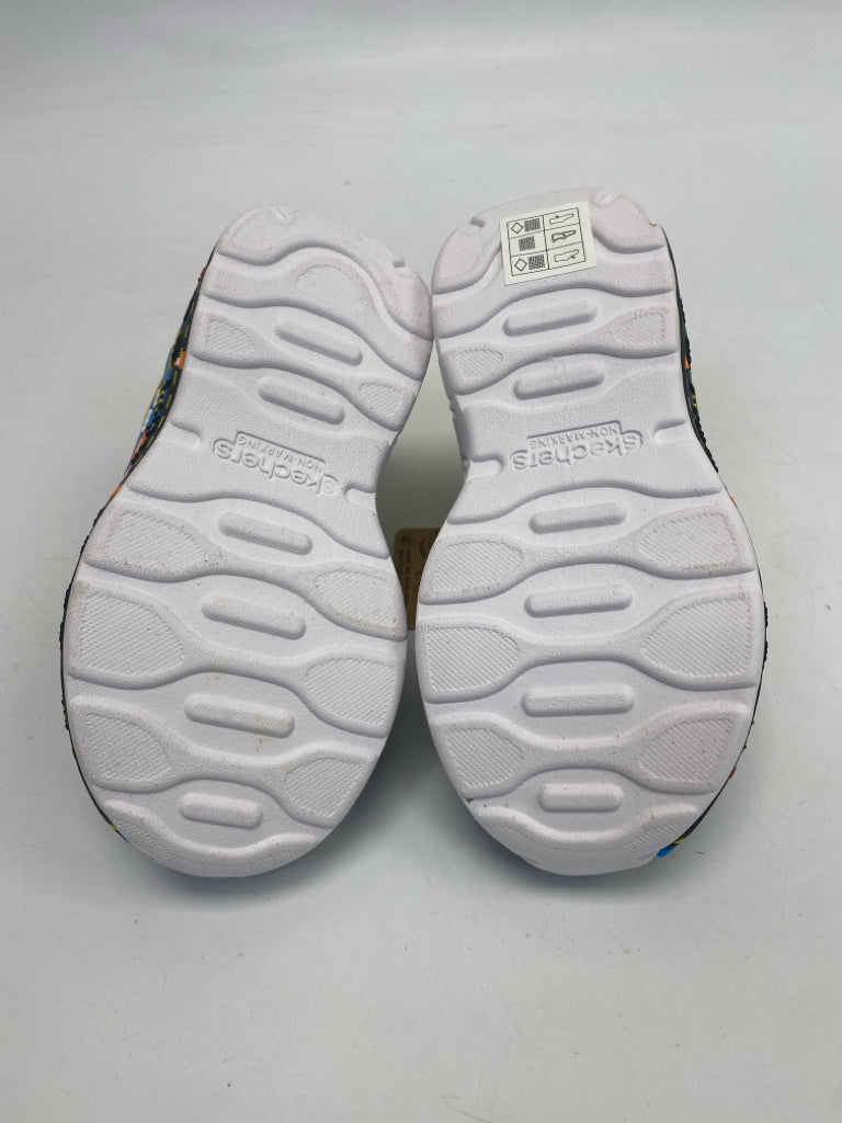 NWT Skechers SIZE 9 Gray/Blk Yellow/Multi Construction Boy&