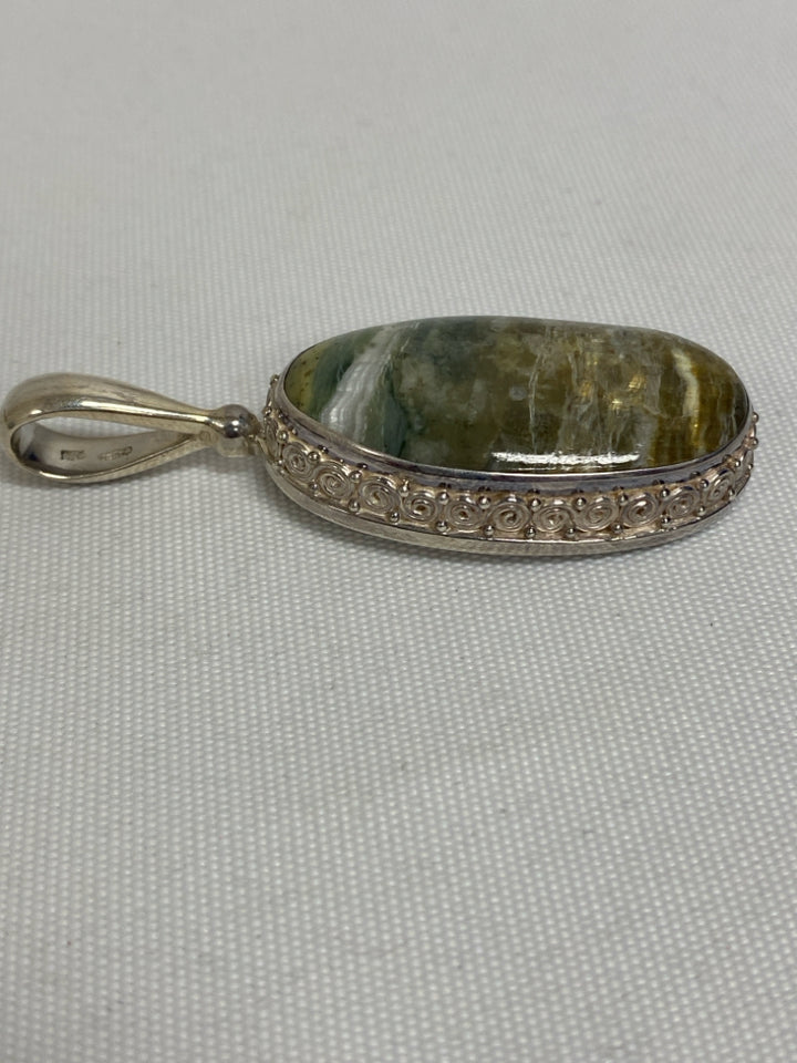 Brown/Green Silver Color Swirl Pendant