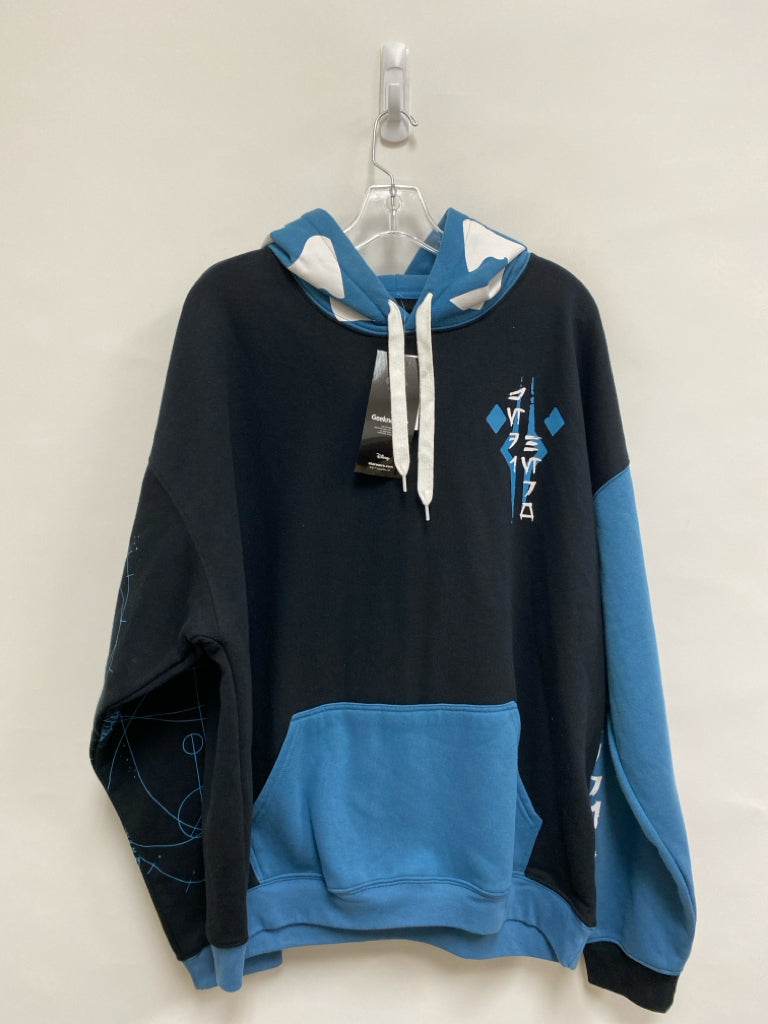 NWT SIZE XL Black Blue/White Star Wars Hooded Boy&