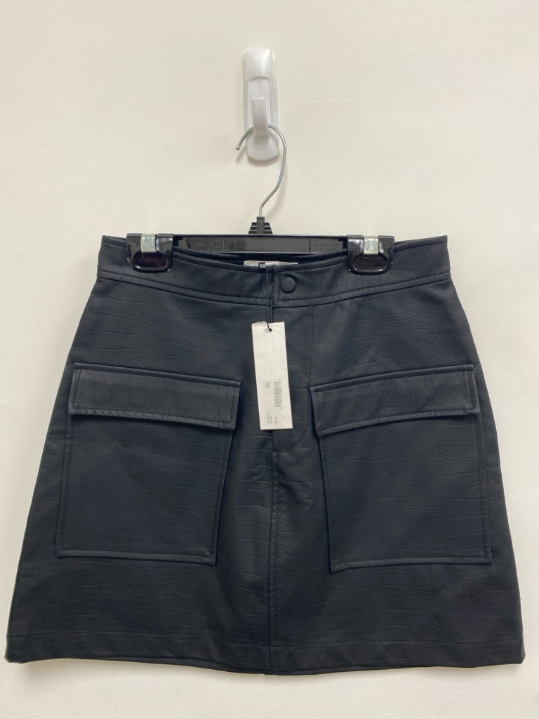 NWT Steve Madden Size 4 Black Pocket(s) Faux Leather Ladies Skirt