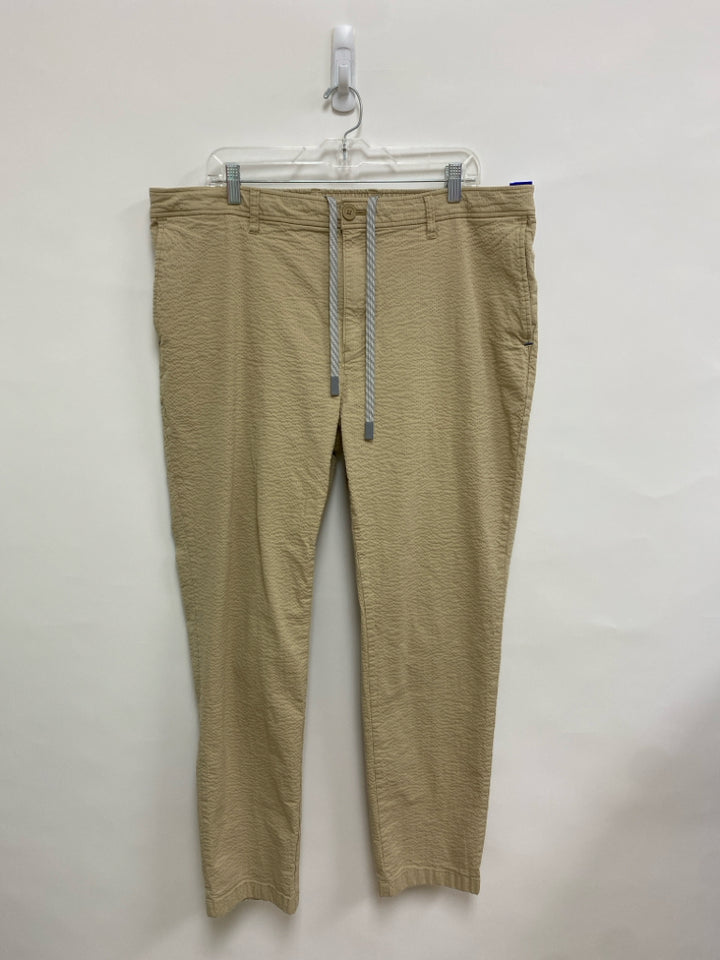 Tommy Bahama Size XXL Khaki Men&