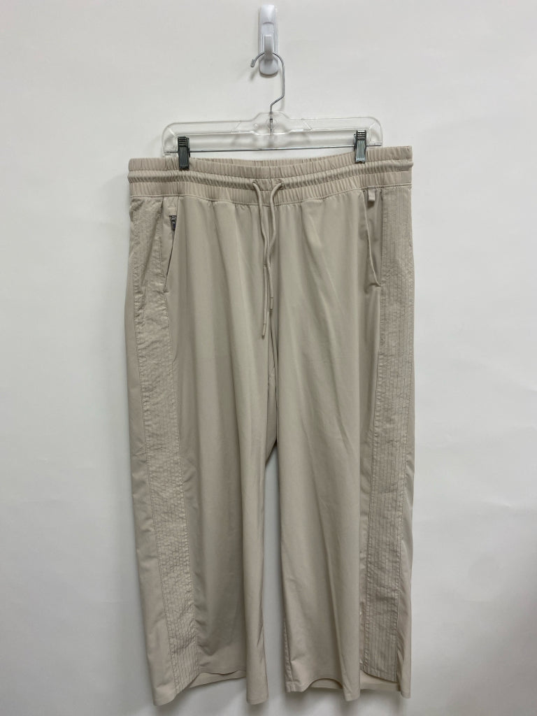 Athleta Size 16 Cream Plus Size Pants