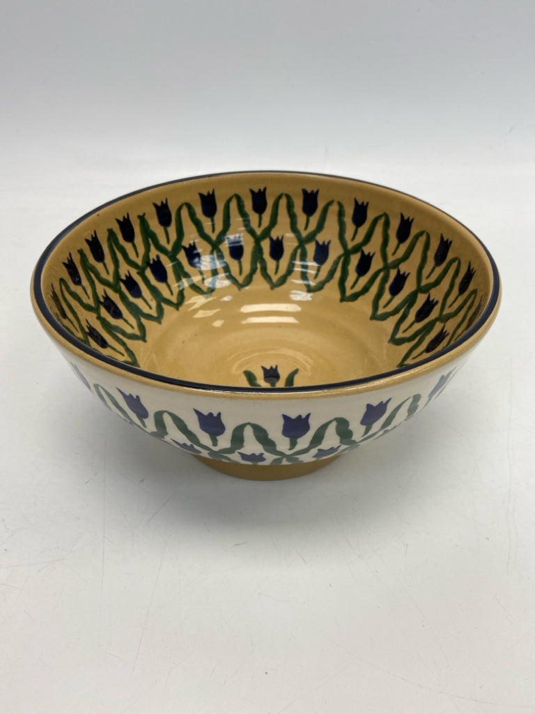 Tan Blue/Green Tulip Pottery Bowl(s)