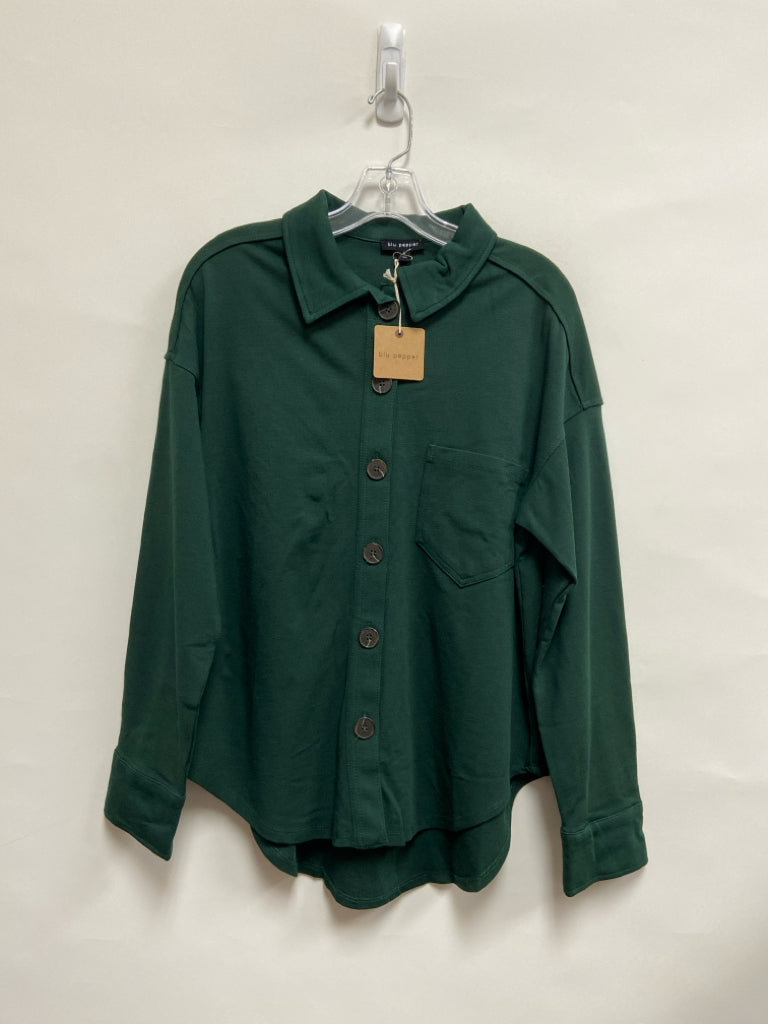 NWT blu pepper Size L Forest Green Button Up Ladies Top