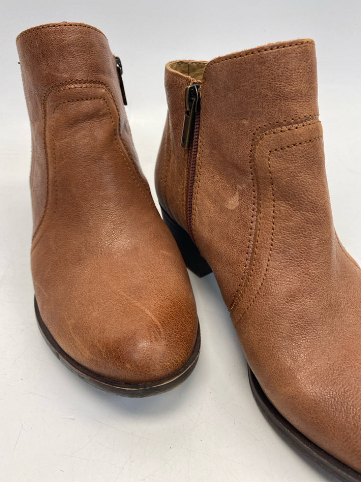 Lucky Brand  Size 7.5 Bronze Side Zipper Boots