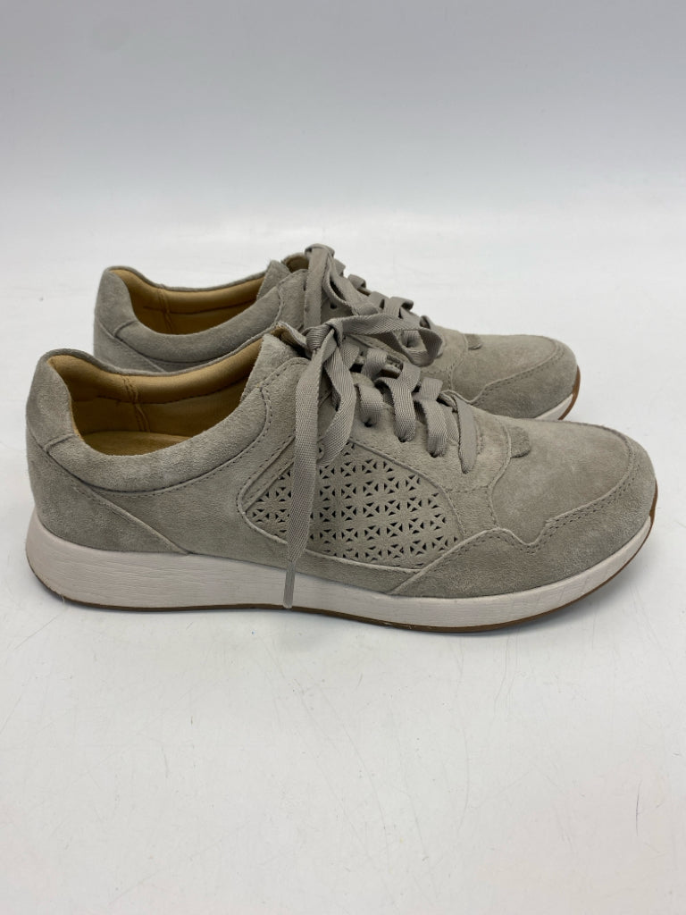 Dansko  Size 38 Taupe Lace-up Sneakers
