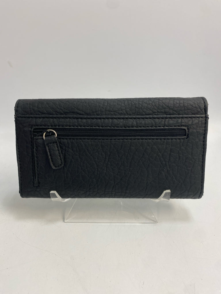 Nine West Black Silver Wallet
