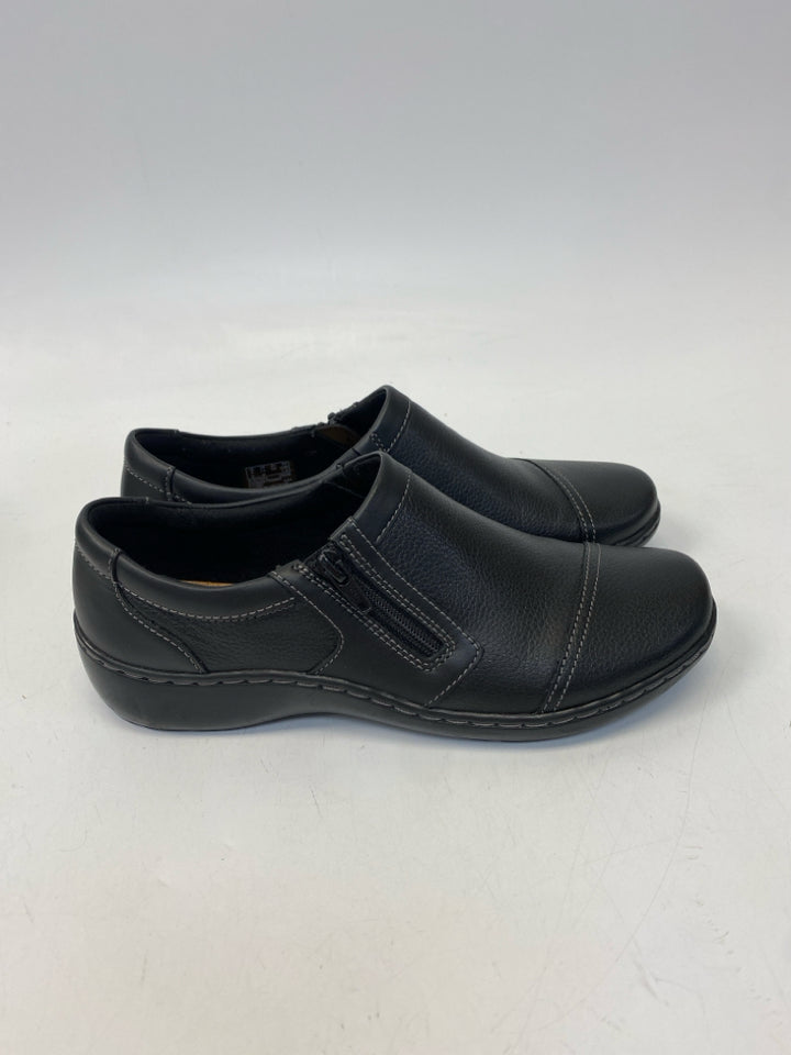 Clarks US Shoe Size 7.5 Black Flats