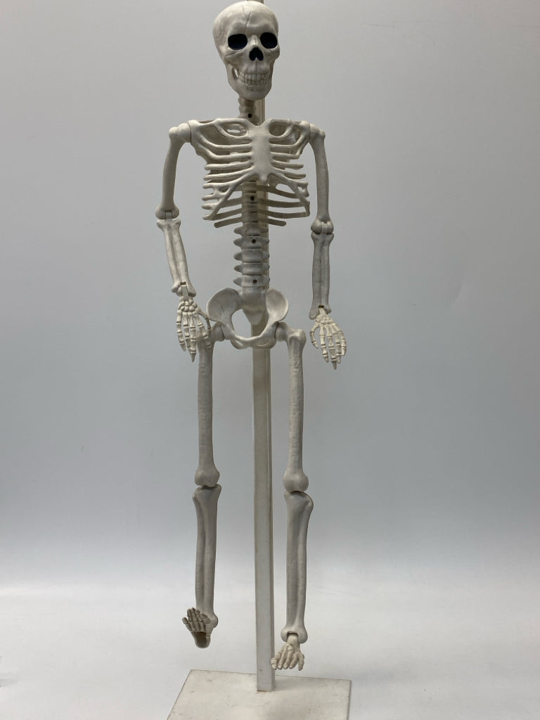 White Halloween