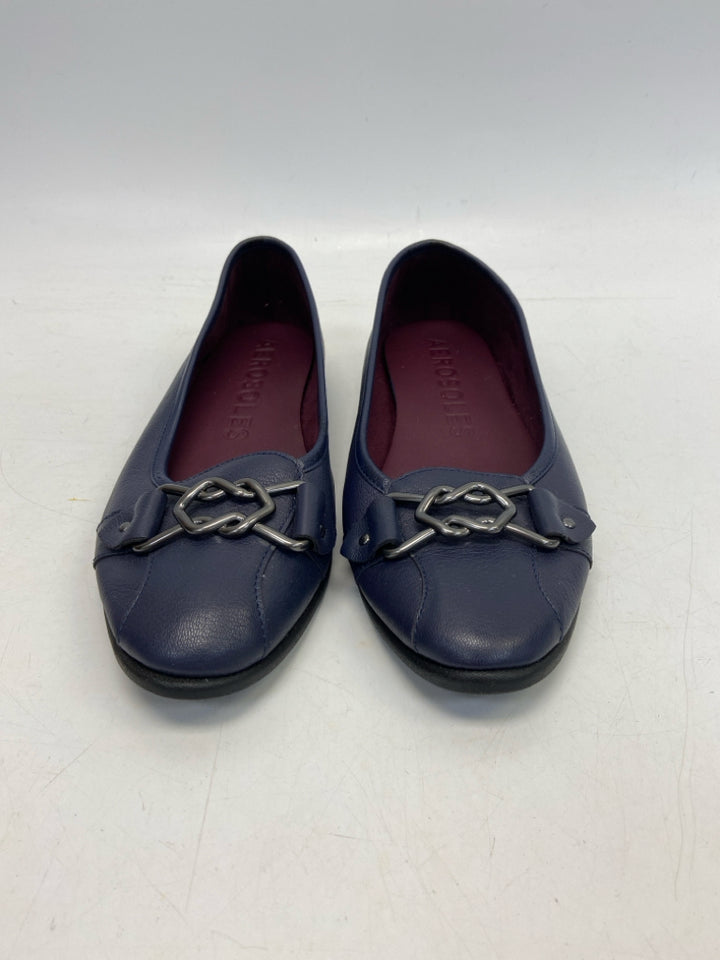 Aerosoles  Size 10 Navy Flats