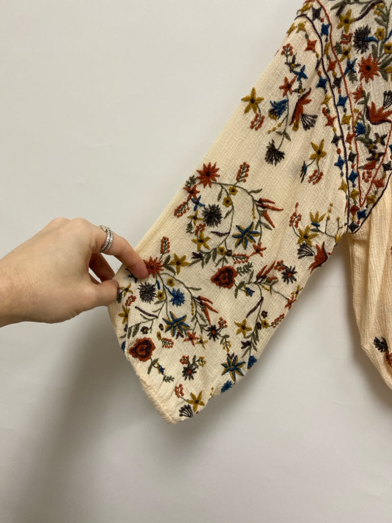 Free People Size M Cream Olive/Brown Embroidered Ladies Top
