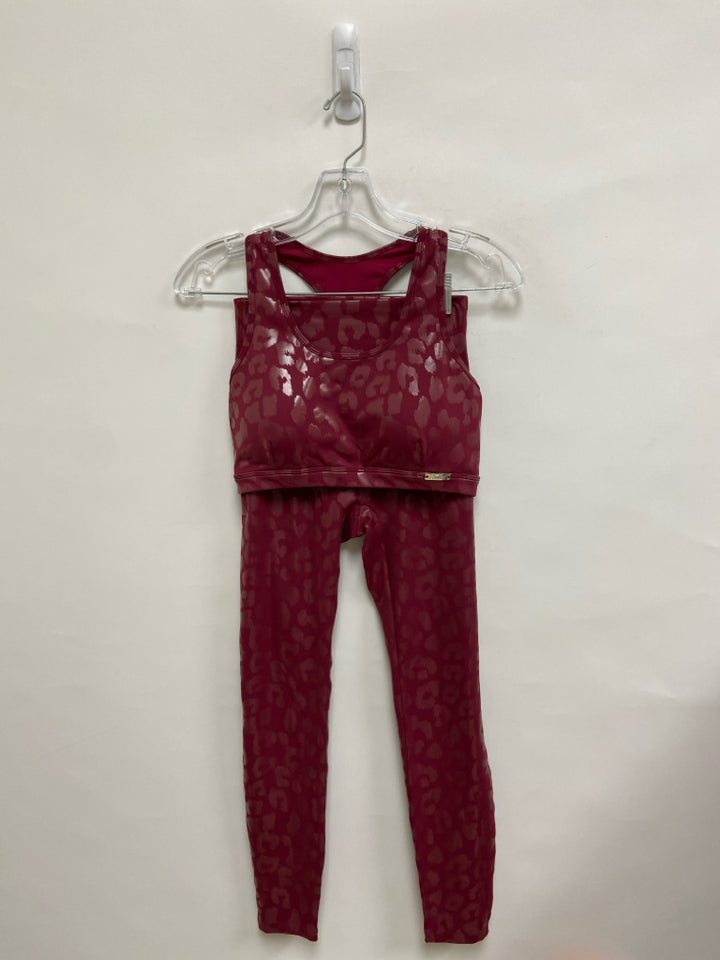 Size L Cranberry Animal Print Athletic 2pc