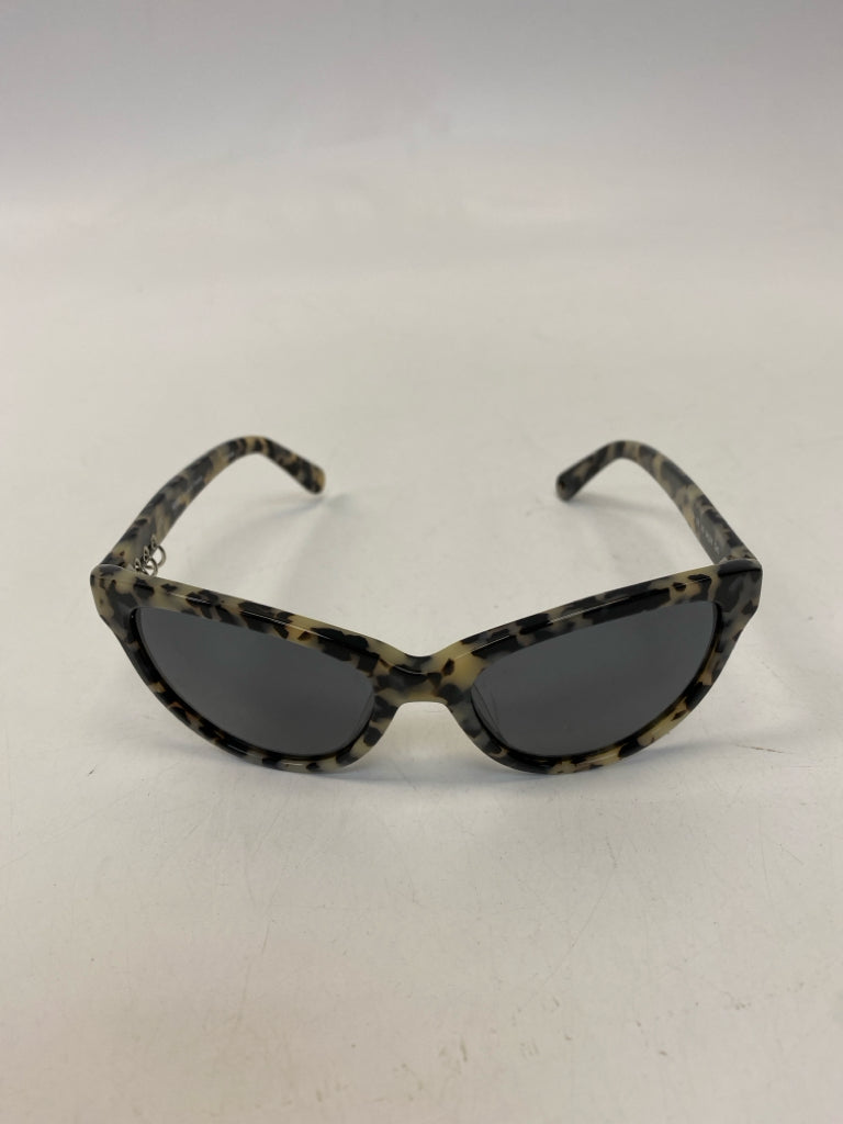 Kenzo Paris Gray Black Tortoise Shell Sunglasses