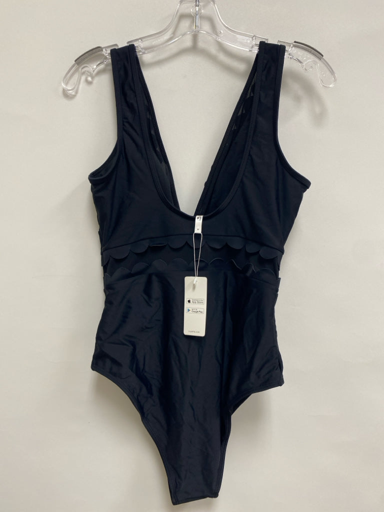 NWT Cupshe Size M Black Scalloped Ladies Swimwear
