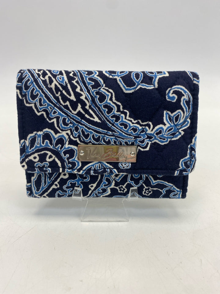 Vera Bradley Navy Blue/Wht Paisley Fabric Wallet