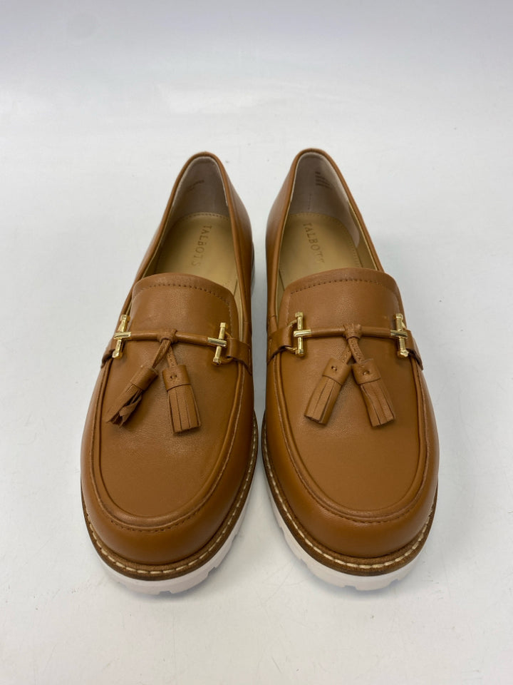 NWOT Talbots  Size 8 Camel Flats