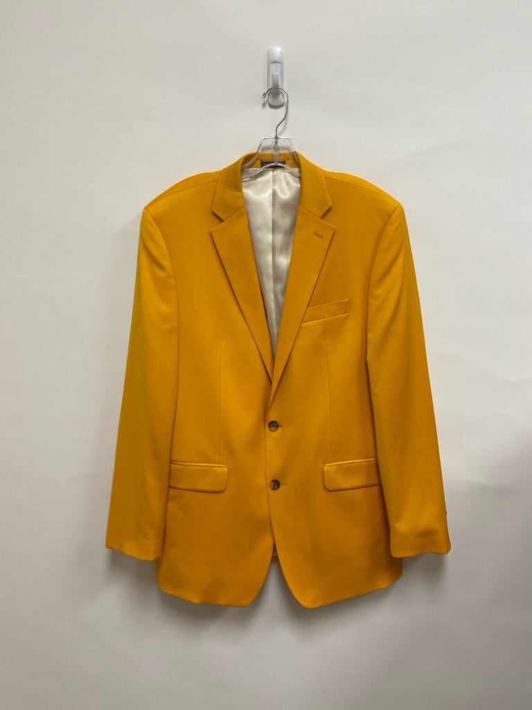 Size 42L Yellow Men&