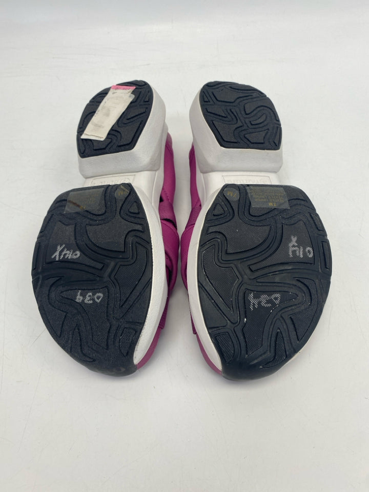 NEW Nurture  Size 7 Purple Sandals