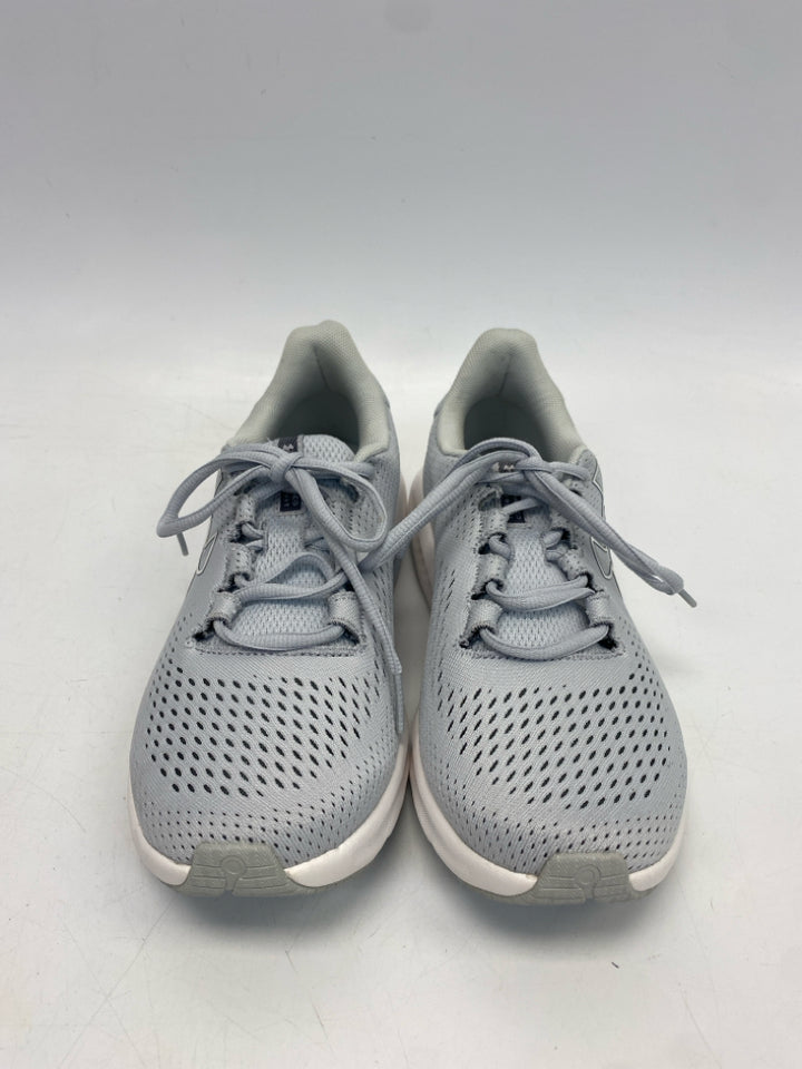 Under Armour  Size 8 Pale Gray Lace-up Sneakers