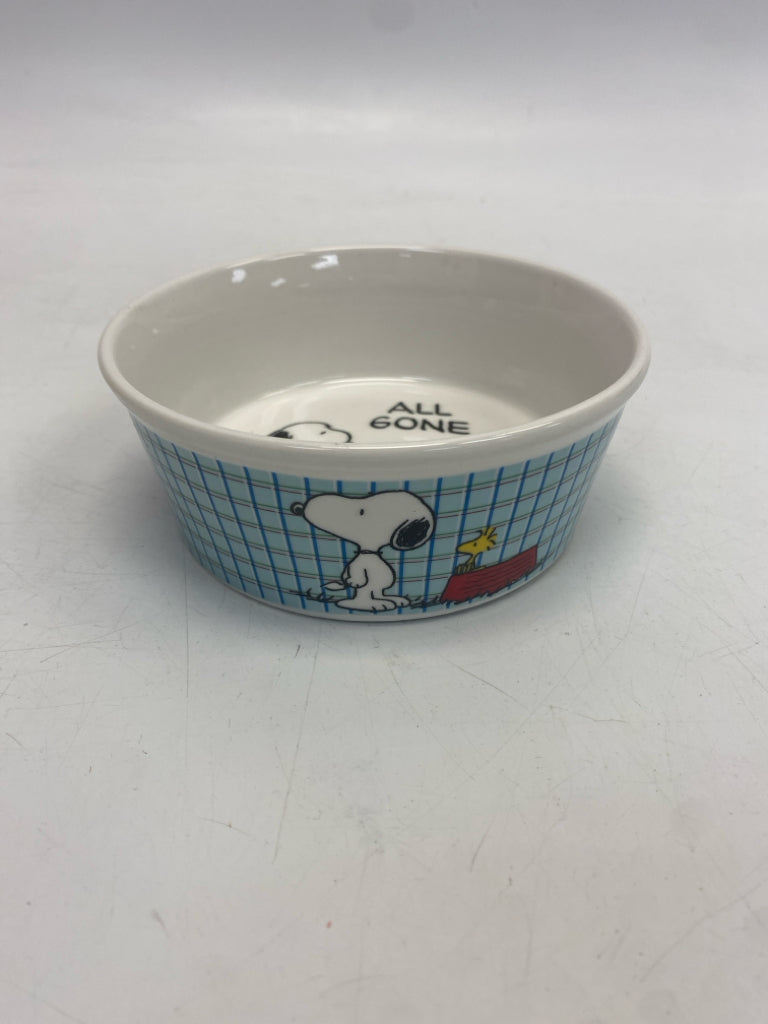 Blue/White Red/Yellow Snoopy Pet Bowl