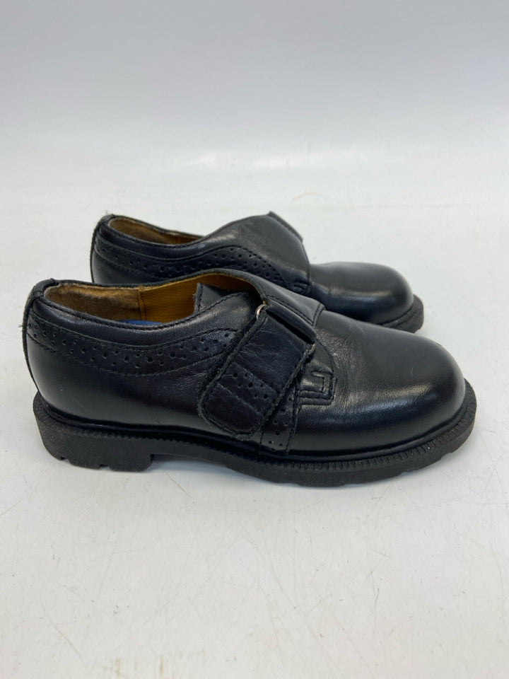 Stride Rite SIZE 8.5 Black Boy&