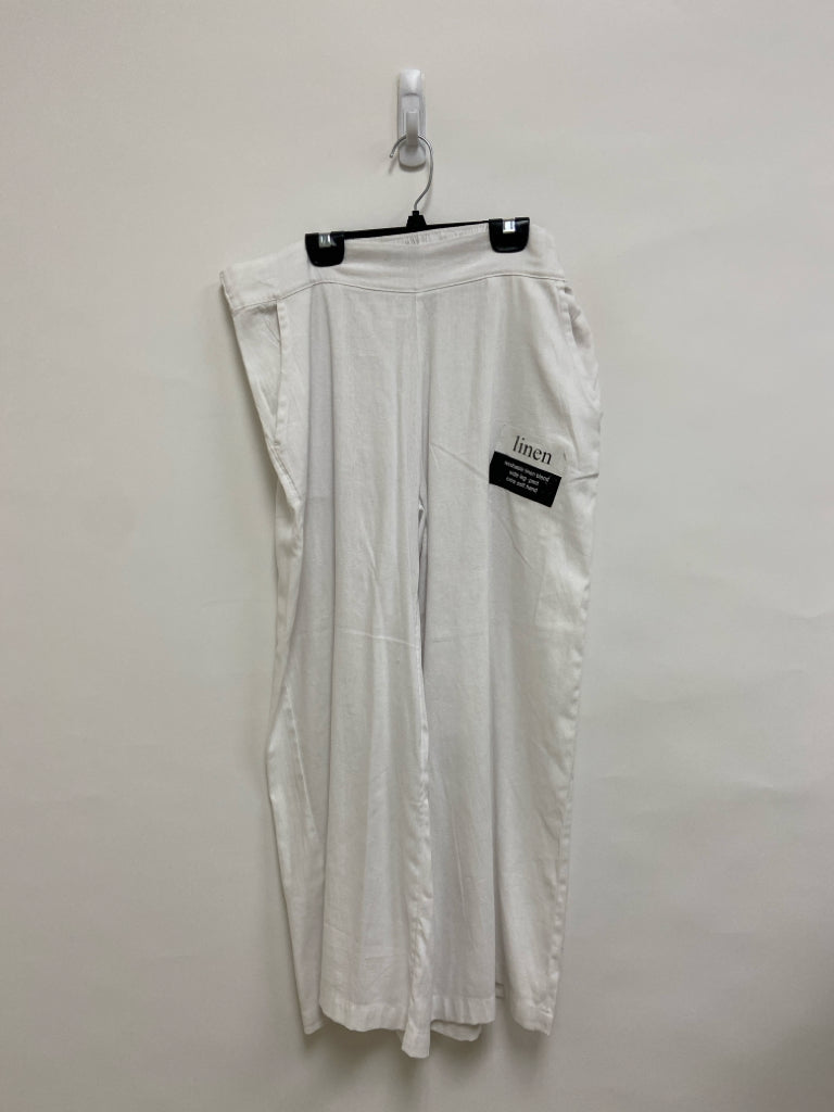 NWT dash Size M White Linen Blend Ladies Pants