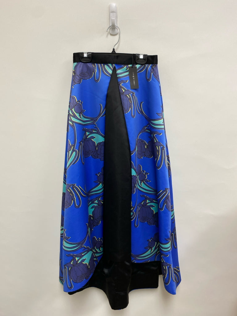 NWT Size 4 Blue/Multi Black Floral Ladies Skirt
