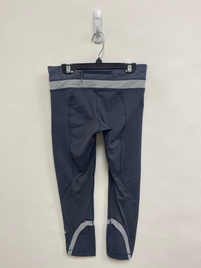 Lululemon Size 4 Gray Cropped Athletic Leggings
