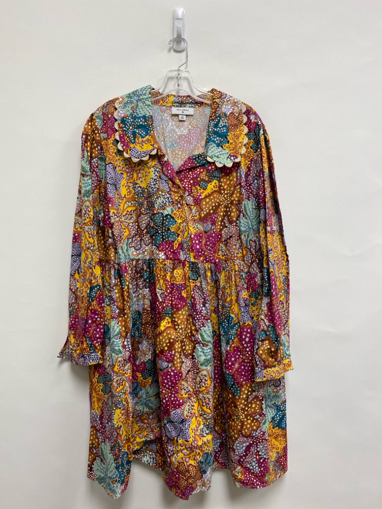 SIZE  2X Beige/White Tan/Multi Floral Quarter Button Plus Size Dress