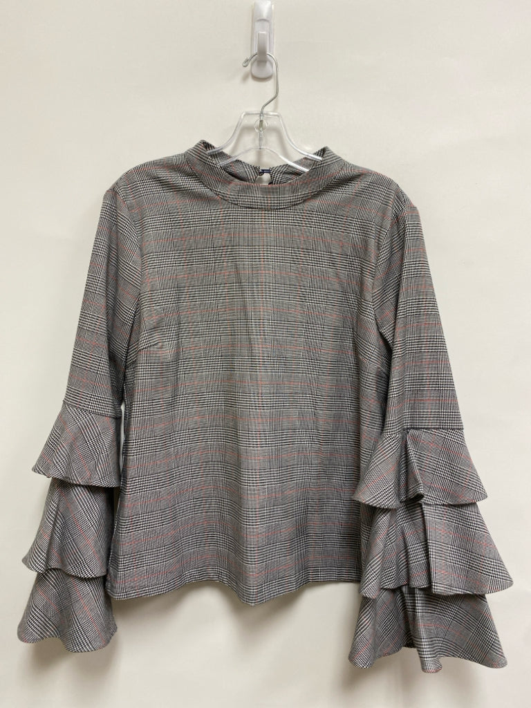 THML Size L White Black/Red Plaid Ladies Top