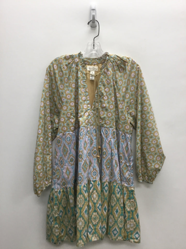 Jessica Simpson Size XL Tan Blue/Lavender Print Ladies Dress