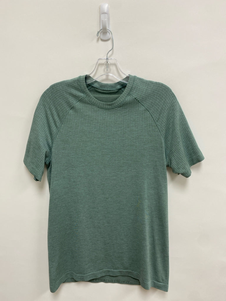Lululemon Size S Sage Perforated Men&