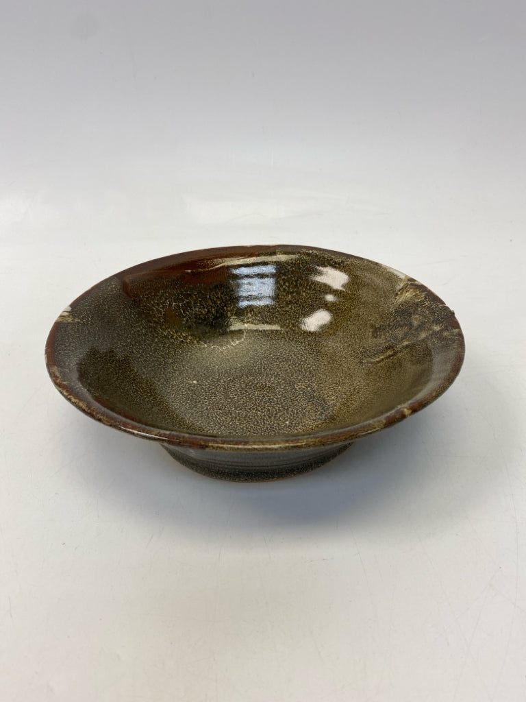 Brown Speckles Pottery Pottery