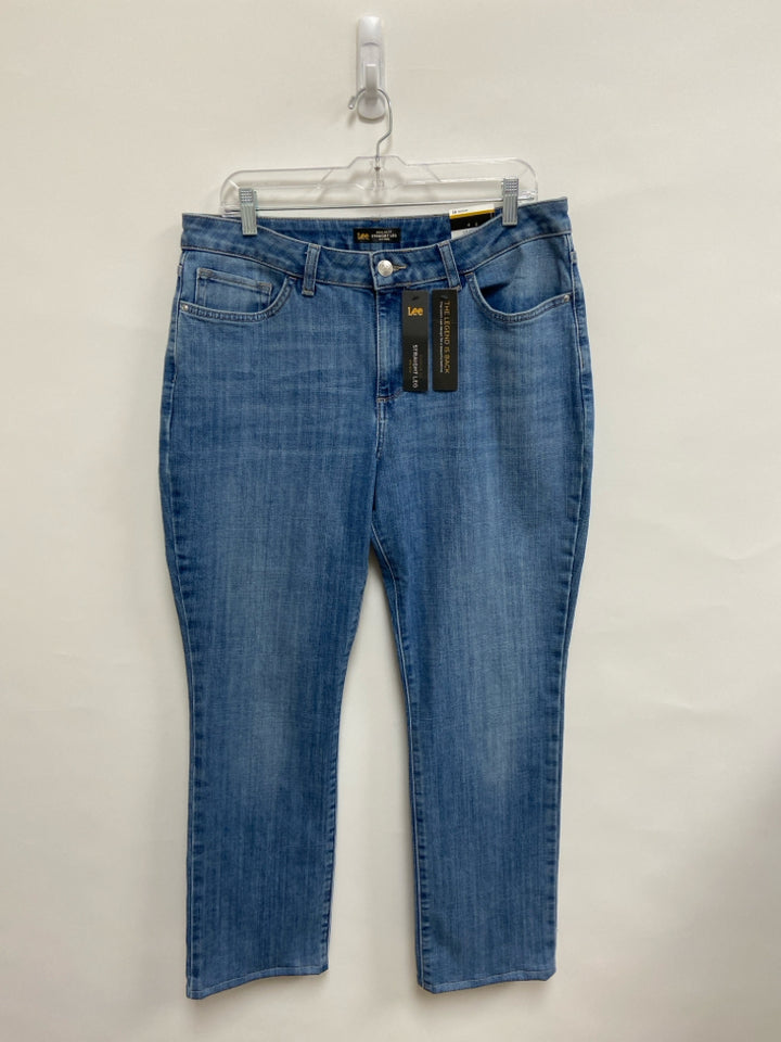 NWT Lee  SIZE  16 Faded Blue Plus Size Jeans