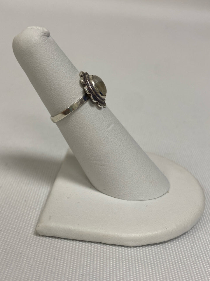 Silver Iridescent Flowers Ring