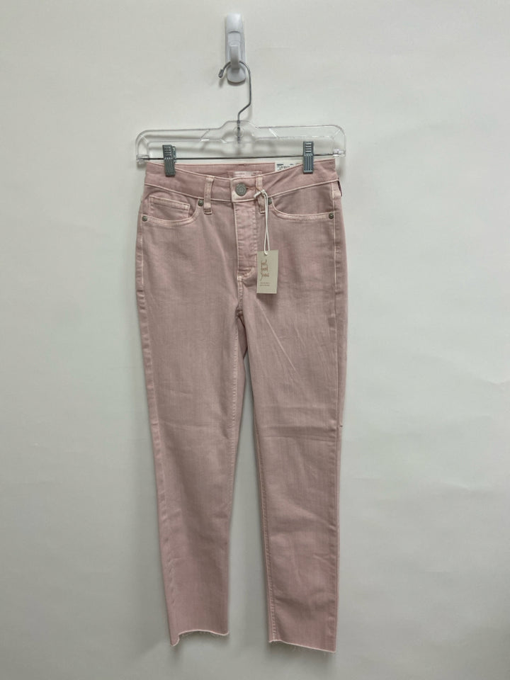 NWT Lauren Conrad Size 2 Pale Pink Ladies Jeans