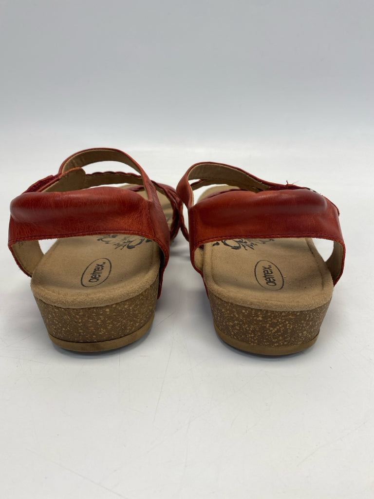aetrex  Size 8.5 Dark Red Braided Sandals