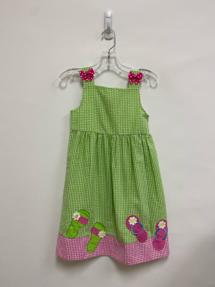 SIZE 6 White/Green Stripes Sleeveless Seersucker Girl&