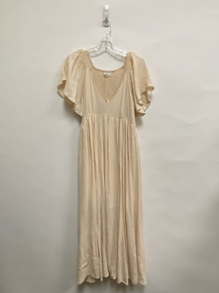 NWT Size M Beige Maxi Ladies Dress