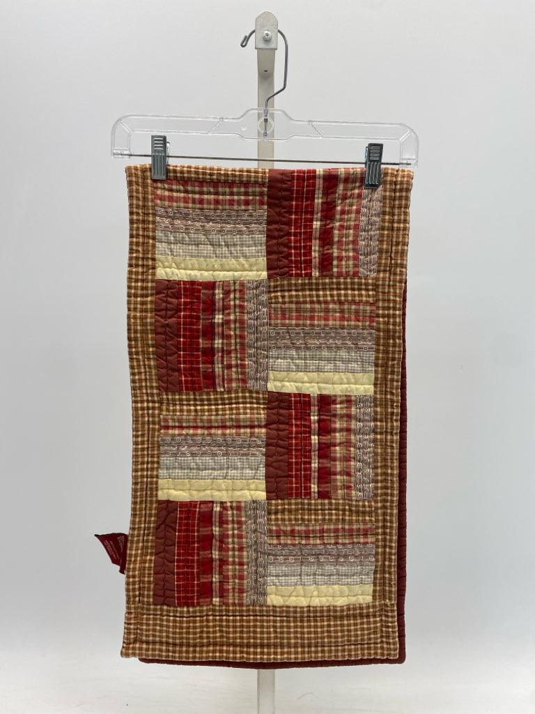 Brown Red/Cream Patchwork Table Runner