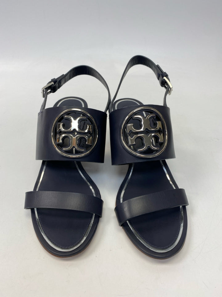 Tory Burch  Size 9 Navy Silver Logo Sandals