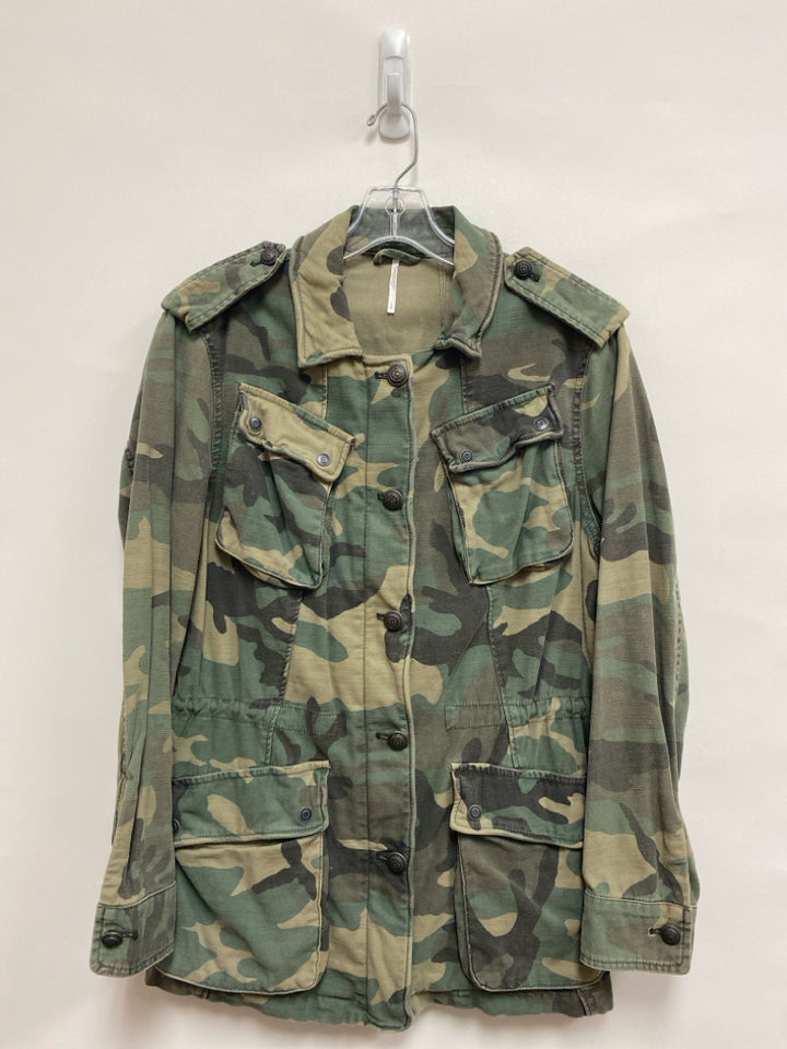 Free People Size S Green Tan Camouflage Button Down Ladies Jacket