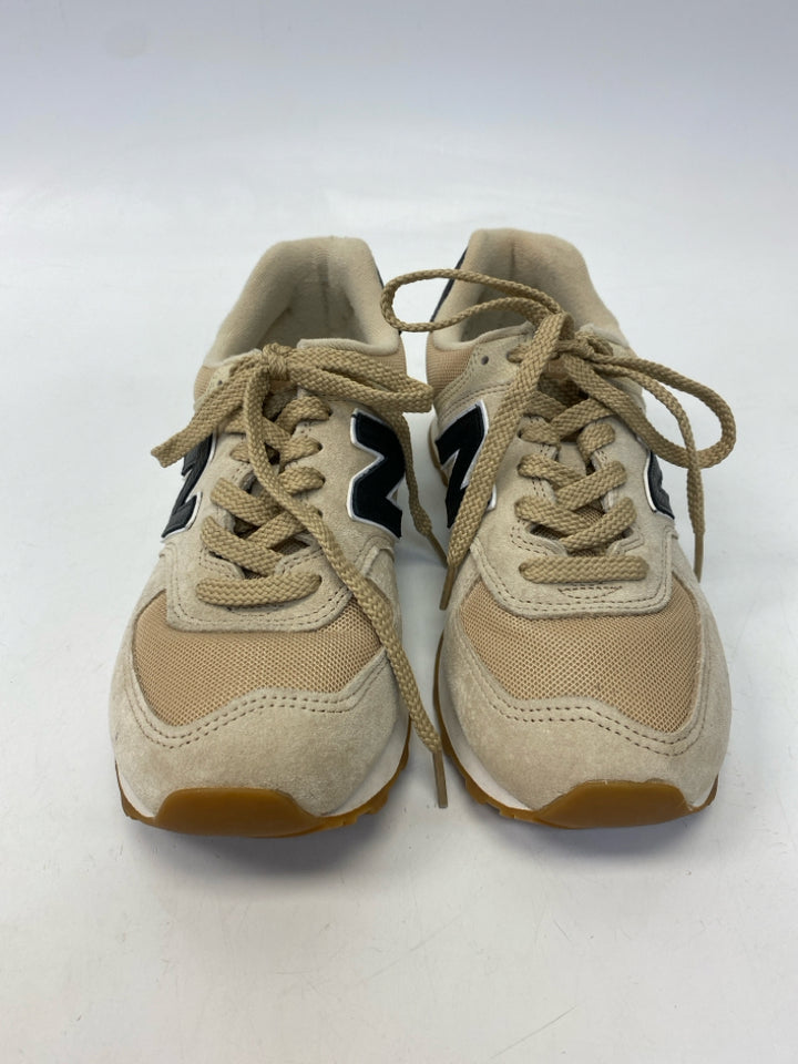 New Balance  Size 8 Cream/Tan Lace-up Sneakers