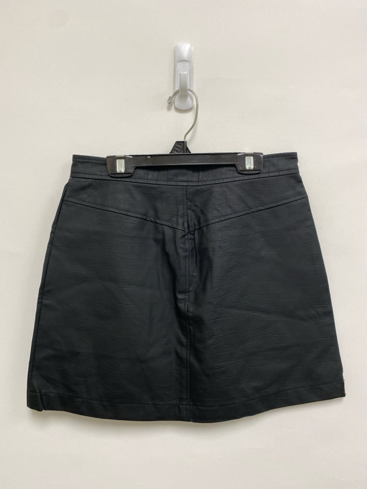 NWT Steve Madden Size 8 Black Pocket(s) Faux Leather Ladies Skirt