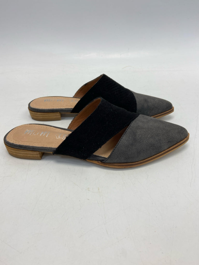 US Shoe Size 7 Gray Black Flats