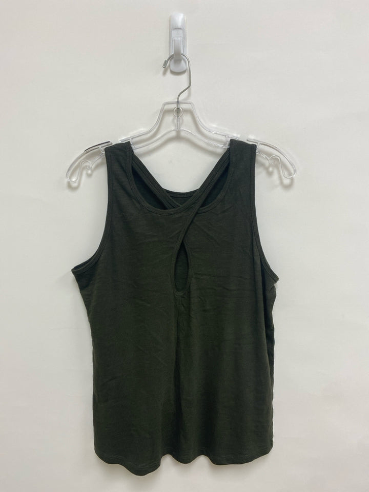 NWT Wht House/Blk Mkt Size M Dark Green Black Streaked Tank Ladies Top